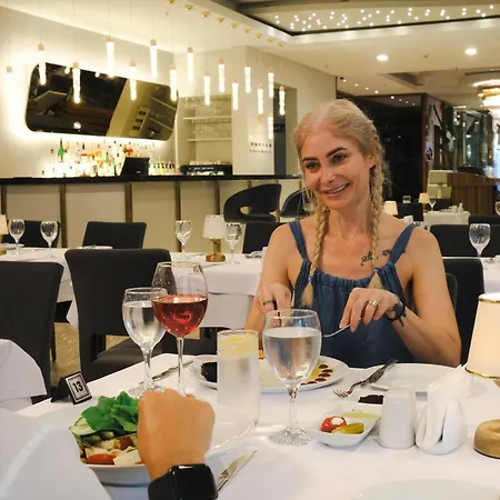 Hotel Armis 4*